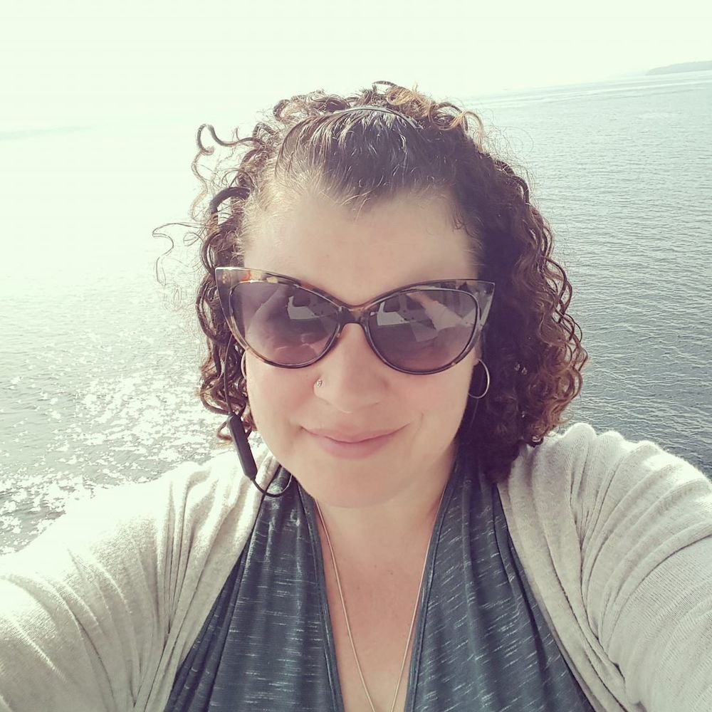 Meet your Posher, Robin